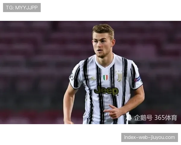 阿尔克马尔新星斯密特被誉“小佩德里” 引皇马巴萨关注